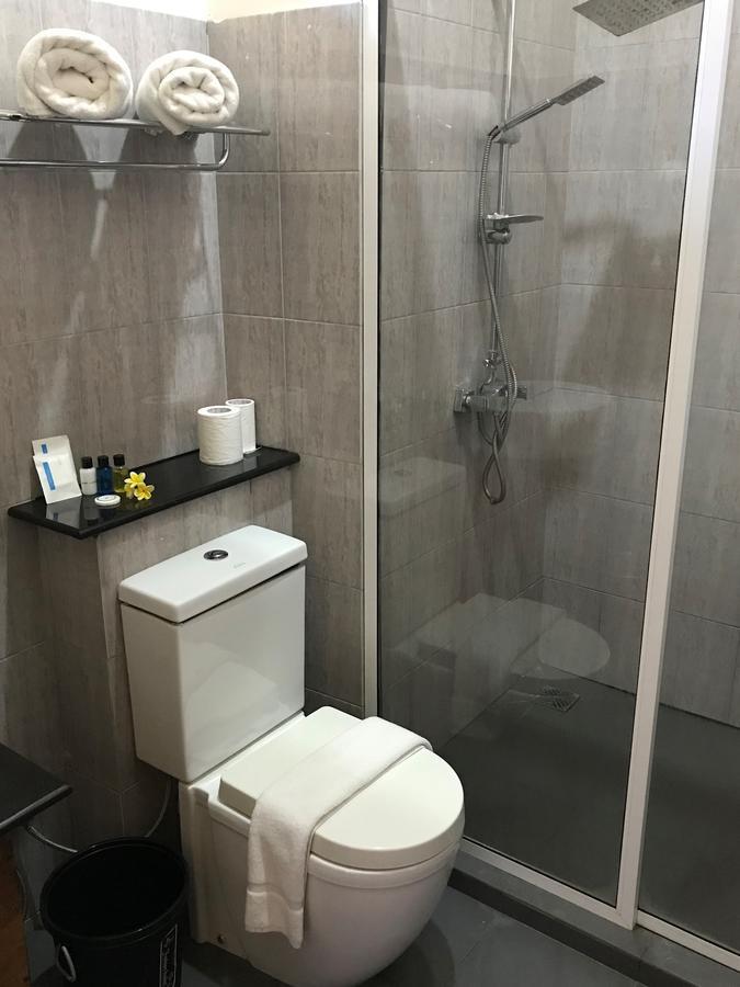 尼甘布 宁静波浪旅馆酒店 外观 照片