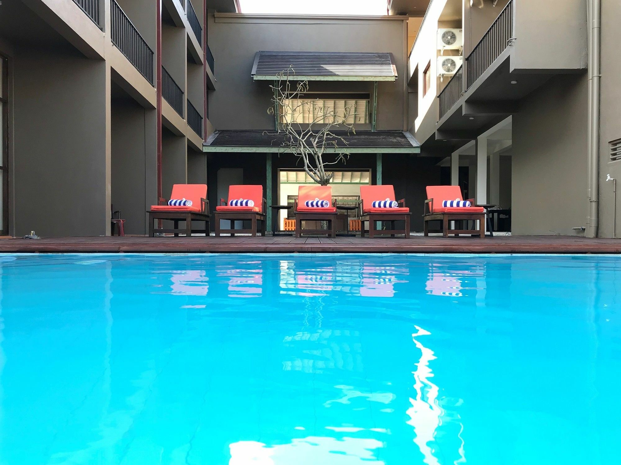 尼甘布 宁静波浪旅馆酒店 外观 照片